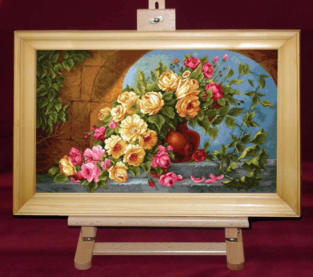 Rondelul rozelor - Set goblen cod produs: 7.86Culori: 37 Dimensiune: 21 x 35 cm