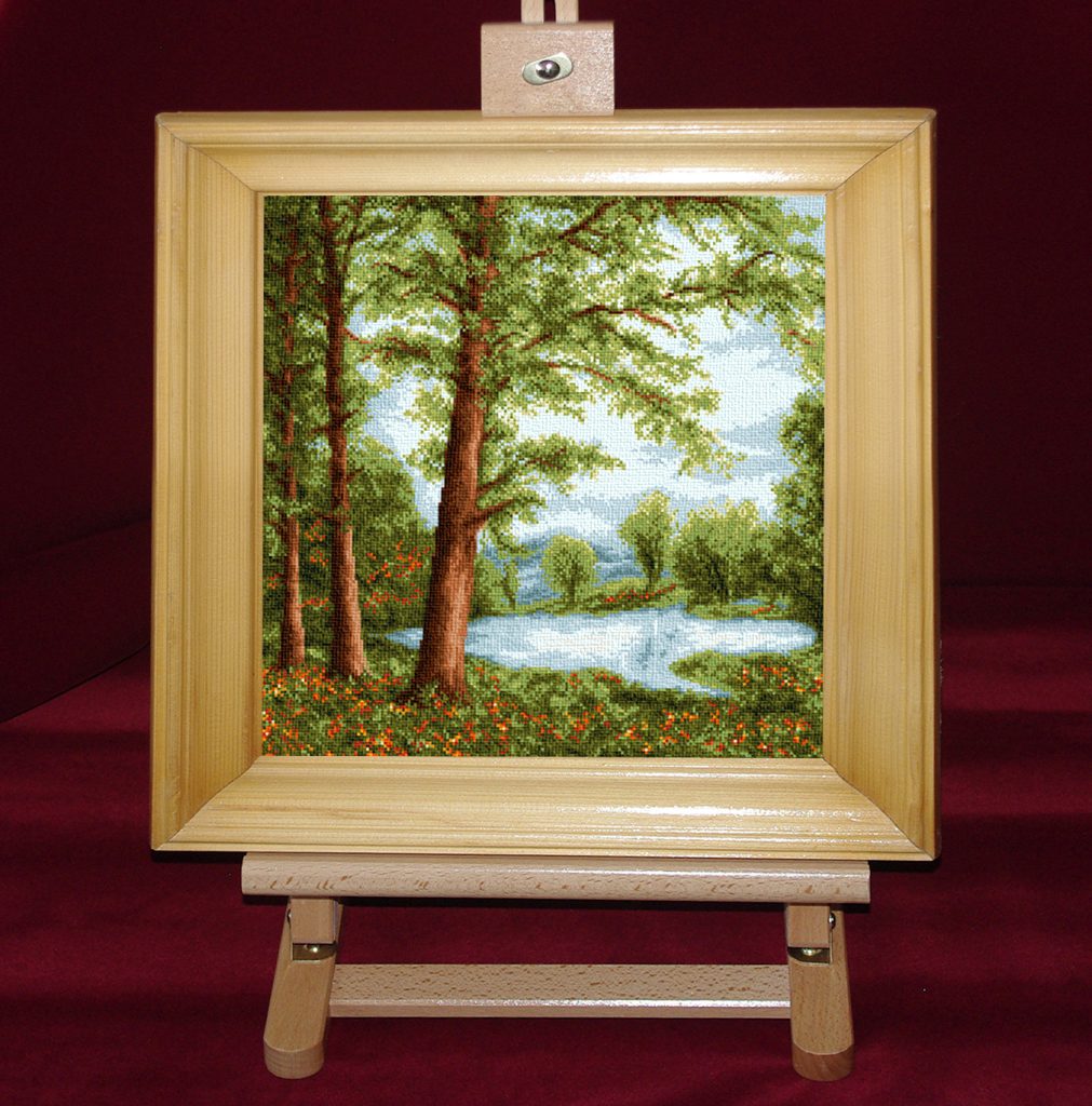 Oglinda padurii - Set goblen cod produs: 8.58Culori: 24 Dimensiune: 19 X 19 cm
