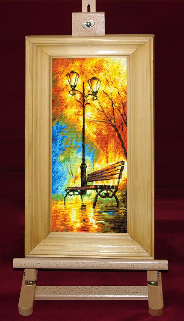 Sub lumina felinarului - Set goblen cod produs: 8.68Culori: 19 Dimensiune: 10 x 25 cm