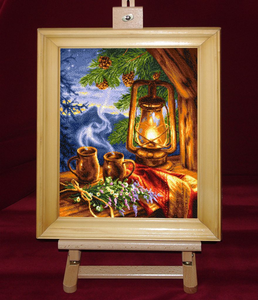 Timpul colindelorCod produs: 8.71 Stoc: Pe stoc Culori: 35 Dimensiune: 20 x 25cm